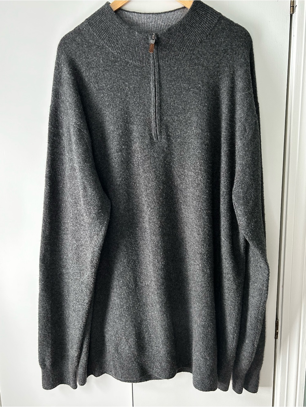 100% Cashmere Men's Westport 2XLT Charcoal Gray Half-Zip Pullover Sweater